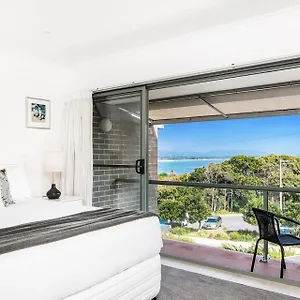 A Perfect - 11 Cook , Byron Bay Australia